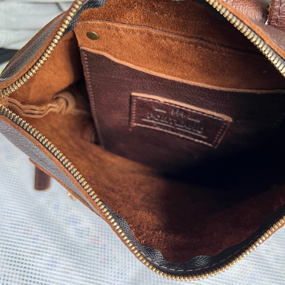 Portland Leather Goods PLG Backpack Rugged Handmade Front Pocket Reddish Brown - Picture 9 of 12